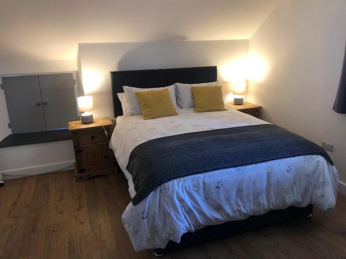 The Nest @ Ji-Binc, A Large Spacious Apartment. Denbigh Esterno foto